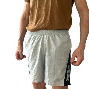 Adidas Men’s Light Gray 3-Stripes Athletic Shorts Size M